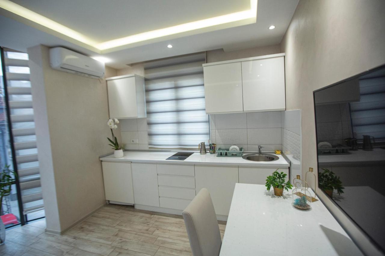 Apartmani Rekic-Dubai โนวีปาซาร์ ภายนอก รูปภาพ